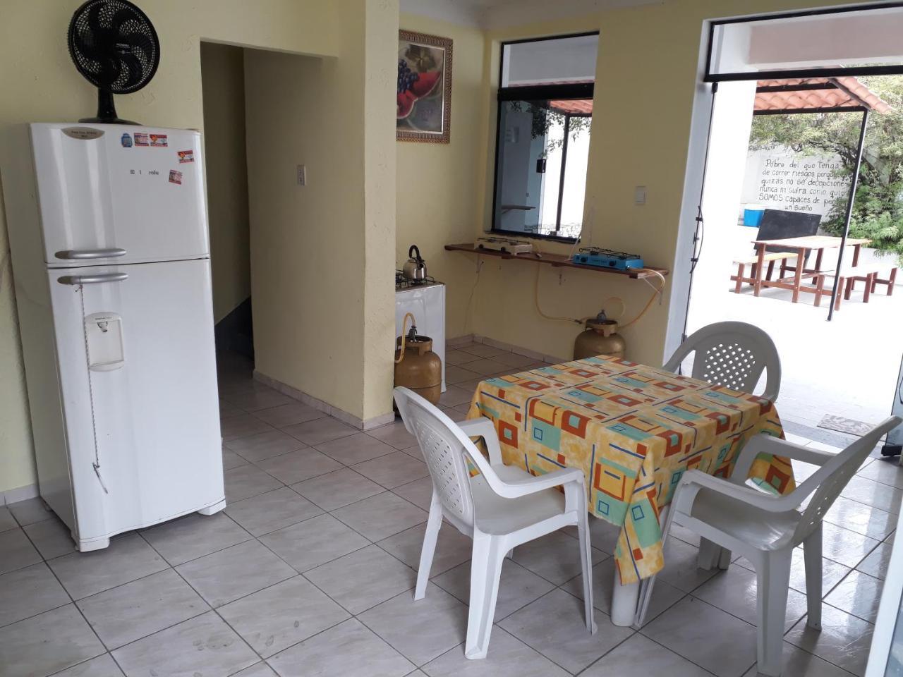 Hostel Quintal Da Sereia Salvador Buitenkant foto